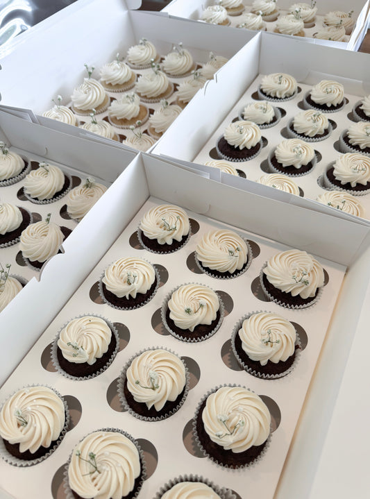 Custom Cupcakes (One Dozen)